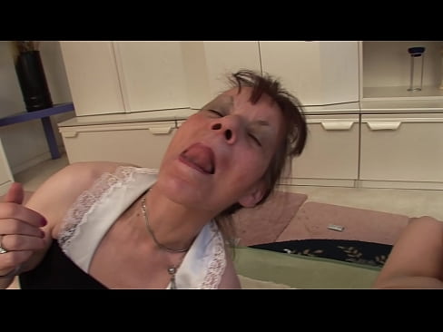 ❤️ Twee oma's en een opa hebben een triootje ❤❌ Super porn at porn nl.mouthporn.ru ﹏